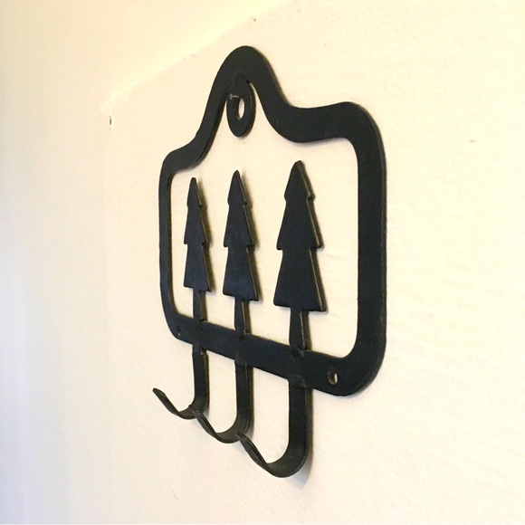 Wrought Iron Key Hook. - Picture 3 of 4